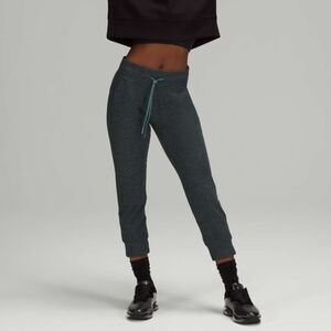 Lululemon Ready to Rulu Jogger Crop Heathered Tidewater Teal / Black